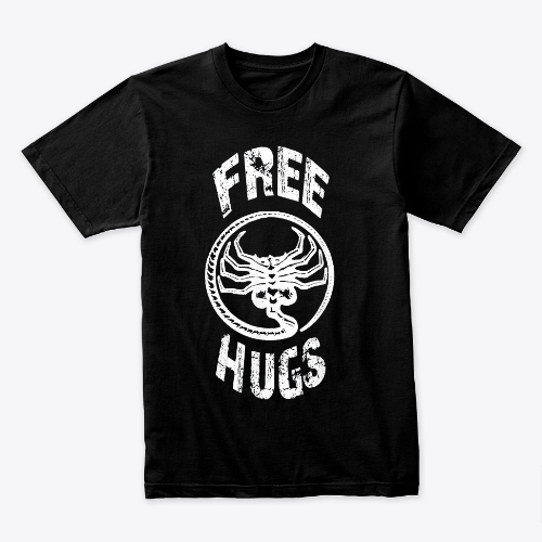 Free hugs Alien Face hugger T-Shirt