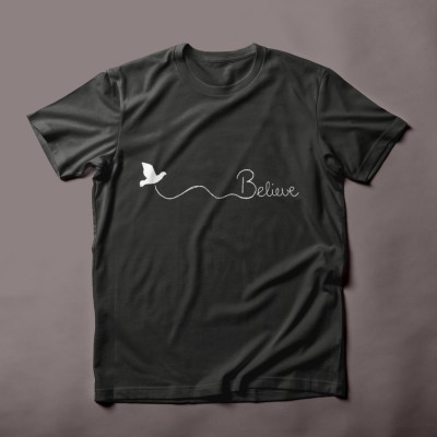 T-chirt with design believe word