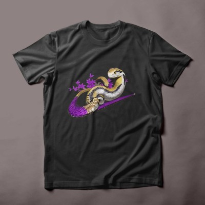 snake t-shirt