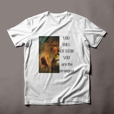 Men's T-shirt, unisex, T-shirt with handmade drawings. the lion pays tribute to strong people .